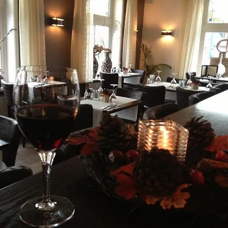 Brasserie Oud Отель 3*