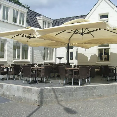 Hotel Brasserie Oud 3*